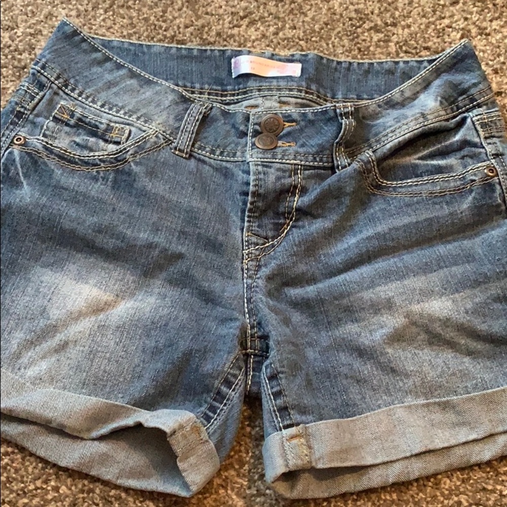 Mid thigh jean shorts! Size 13